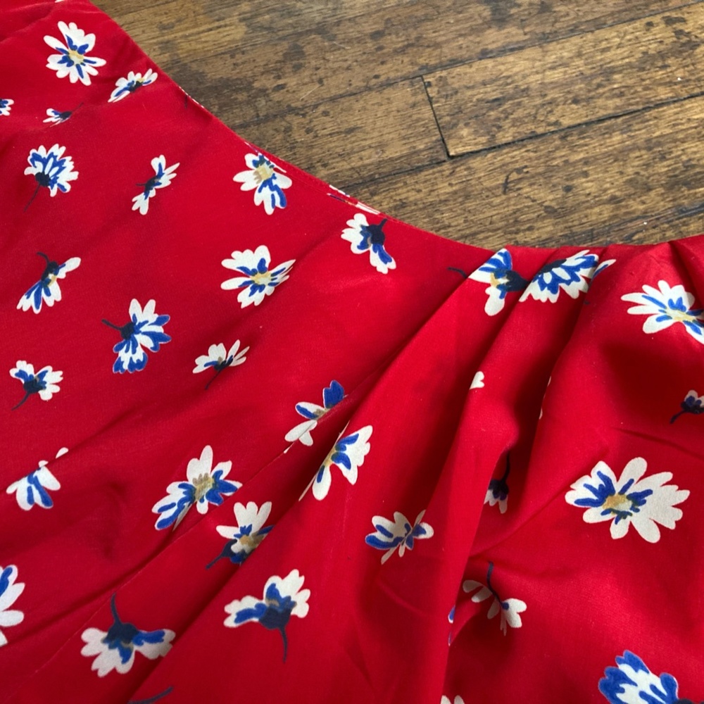 One Shoulder Ruffle Top - Picture 4 of 6